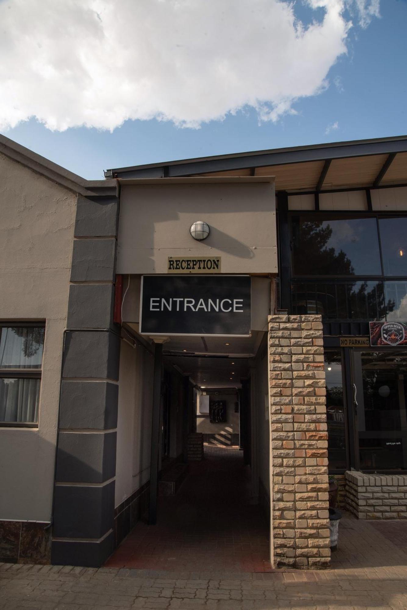 Gold Guest & Conference Bed & Breakfast Welkom Exterior photo